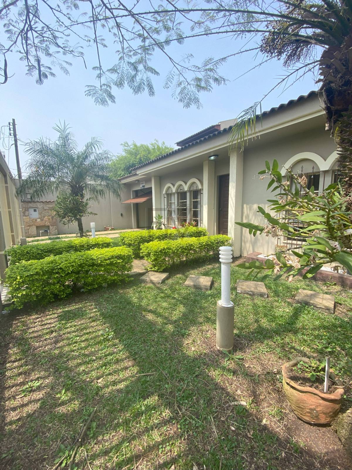 Casa à venda em Ponta Grossa, Orfãs, com 3 quartos, 340m² - Francieli Mesquita Broker