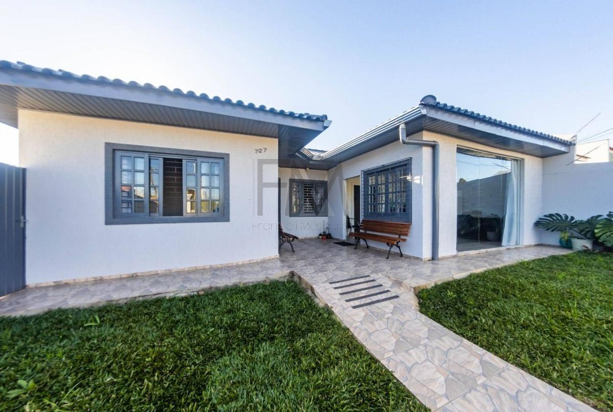 Casa com 3 quartos, 330,01m², à venda em Ponta Grossa, Uvaranas - Francieli Mesquita Broker