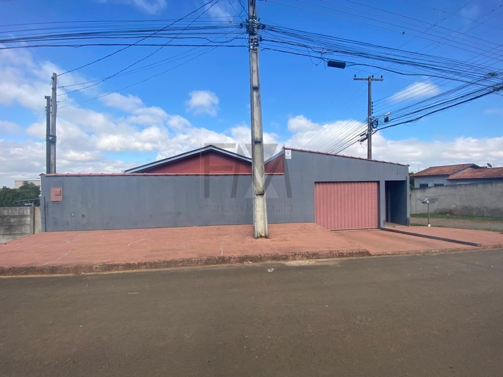 Casa com 3 quartos, 462m², à venda em Ponta Grossa, Uvaranas - Francieli Mesquita Broker