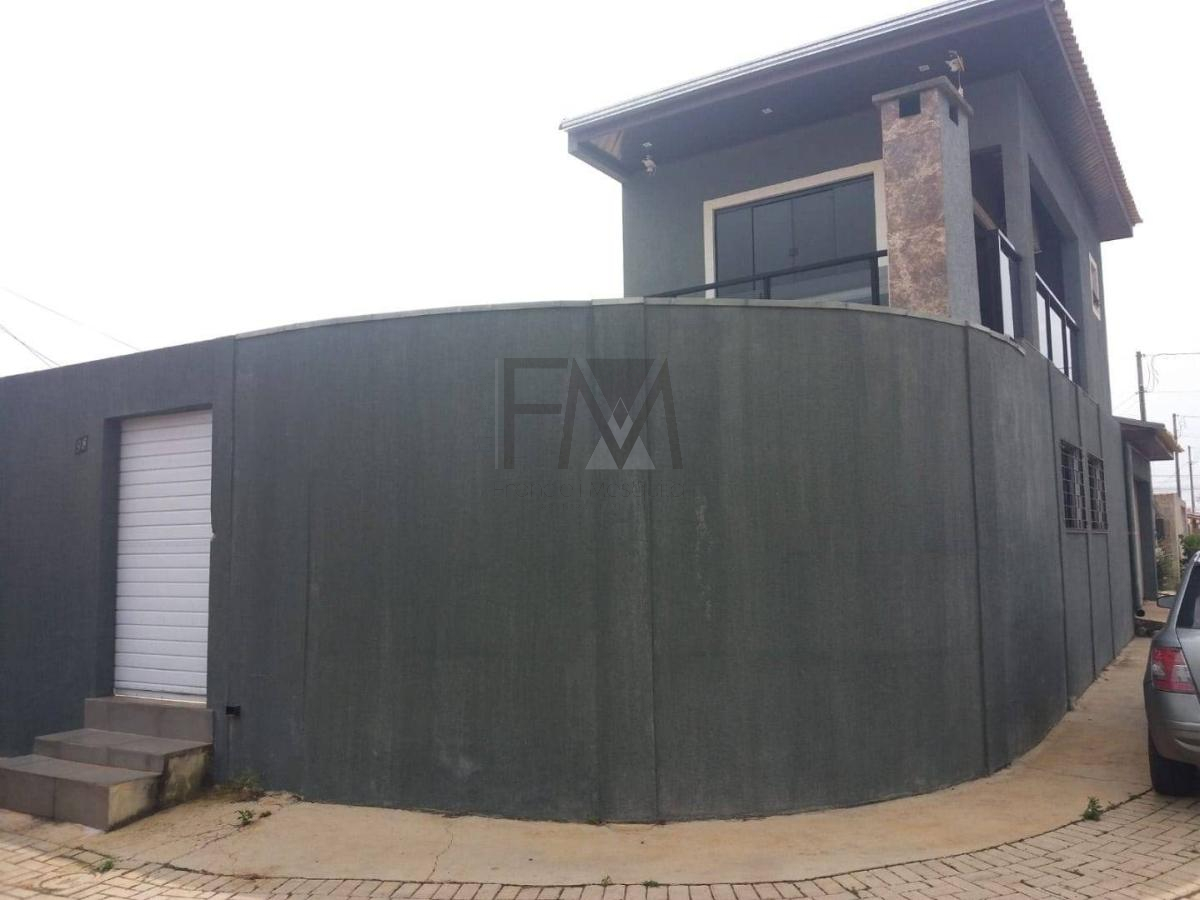 Sobrado à venda, no Cond. Residencial Bellas Uvaranas,  em Ponta Grossa, Uvaranas, com 3 quartos, 180m² - Francieli Mesquita Broker