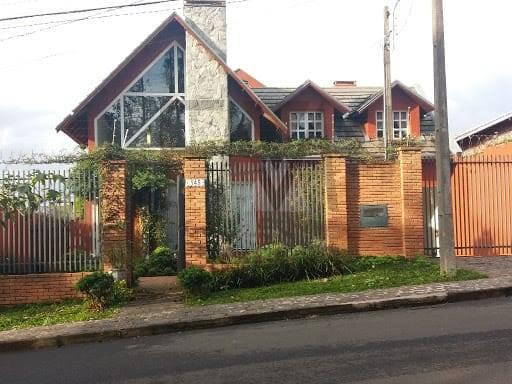 Sobrado com 4 quartos, 630m², à venda em Ponta Grossa, Jardim Carvalho - Francieli Mesquita Broker