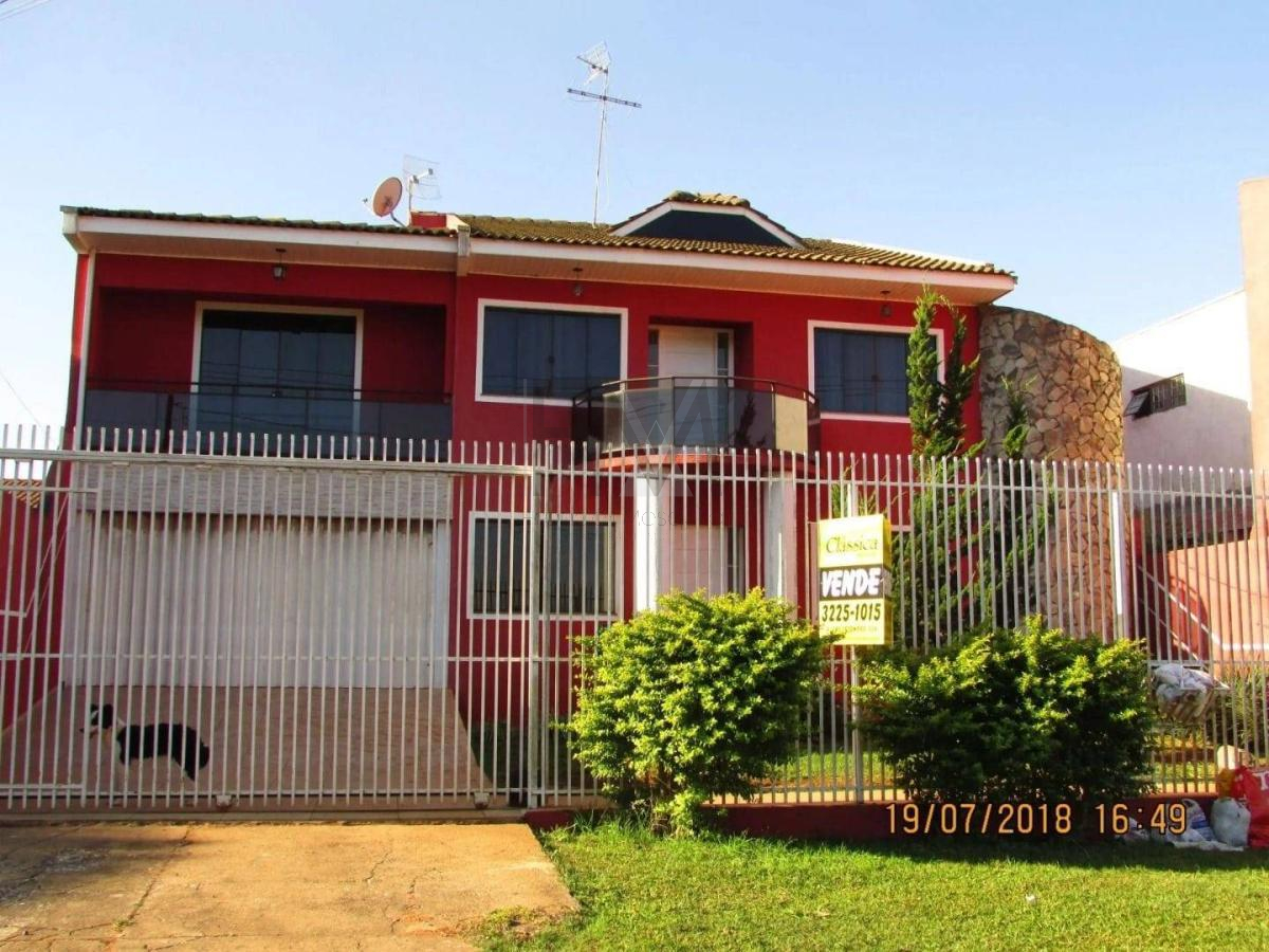 Sobrado à venda em Ponta Grossa, Uvaranas, com 4 quartos, 314m² - Francieli Mesquita Broker