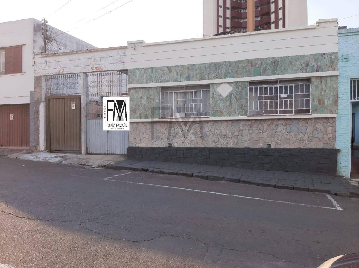 Terreno em Condomínio, 300m², à venda em Ponta Grossa, Centro